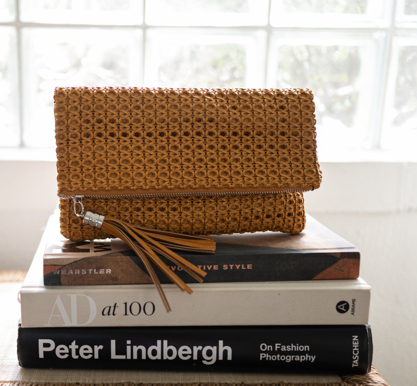 Leilani - Simply Clutched